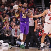 分手？曝湖人已经准备好与詹姆斯分道扬镳