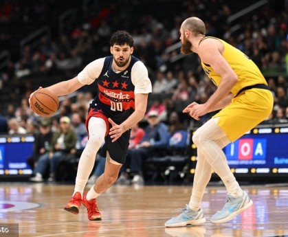 威廉姆斯25+10 奇才8人得分上双胜步行者